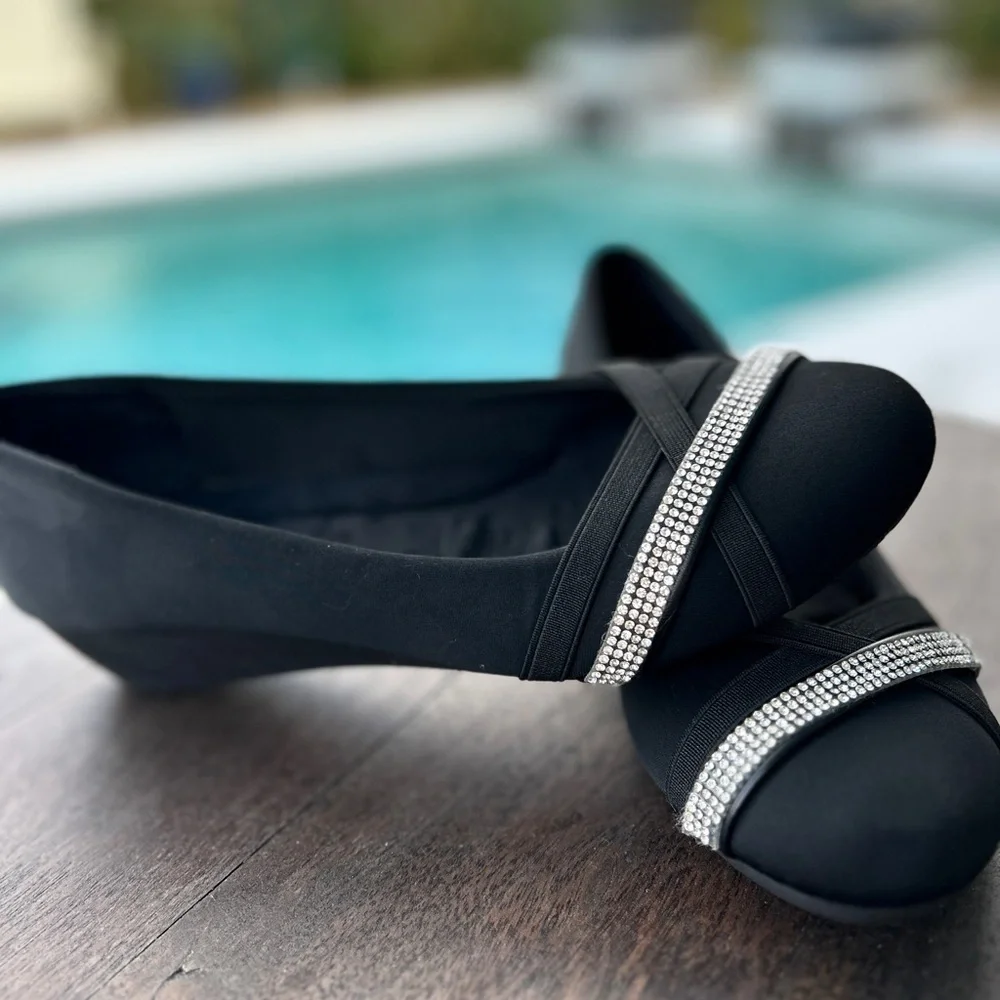 Forever Young Rhinestone Wedge Heels | Black | Size 8.5